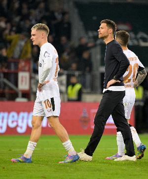 jiuyou-药厂被挖空了！阿隆索、塔、弗林蓬将离队，维尔茨等人也可能转会