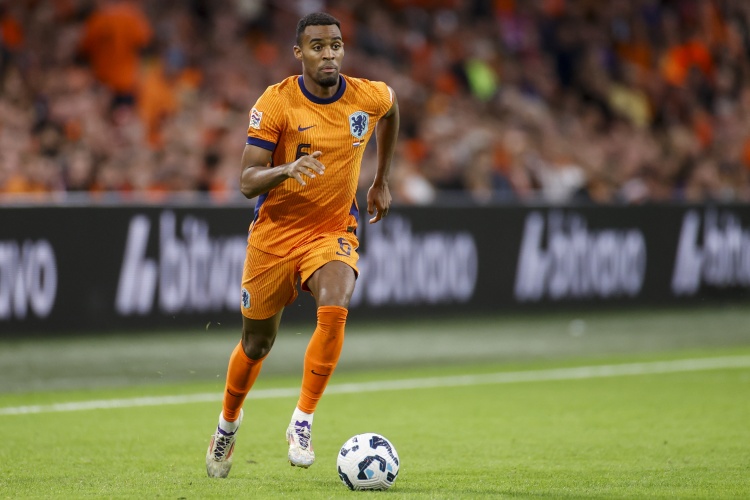 jiuyou.com-赫拉芬贝赫：荷兰队表现未达预期，平局结果难以令人满意