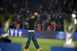 jiuyou-年少成名！多纳鲁马如今才26岁，4年巴黎生涯56次零封拿10冠！